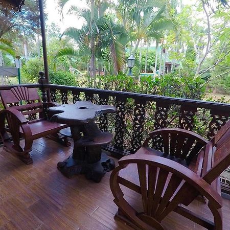 Chiangsan Goldenland Resort Chiang Saen Bagian luar foto