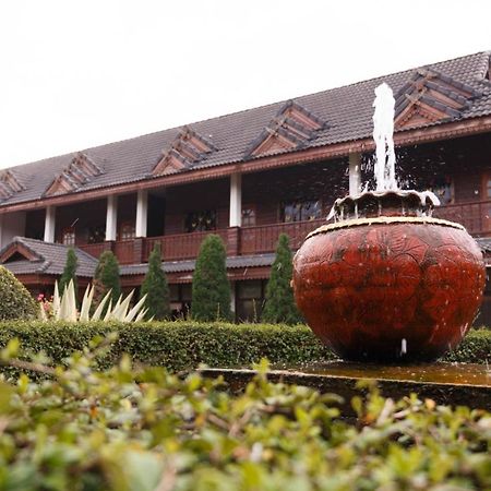 Chiangsan Goldenland Resort Chiang Saen Bagian luar foto