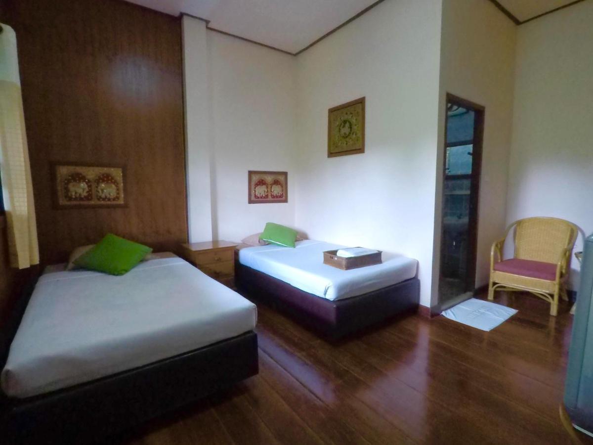 Chiangsan Goldenland Resort Chiang Saen Bagian luar foto
