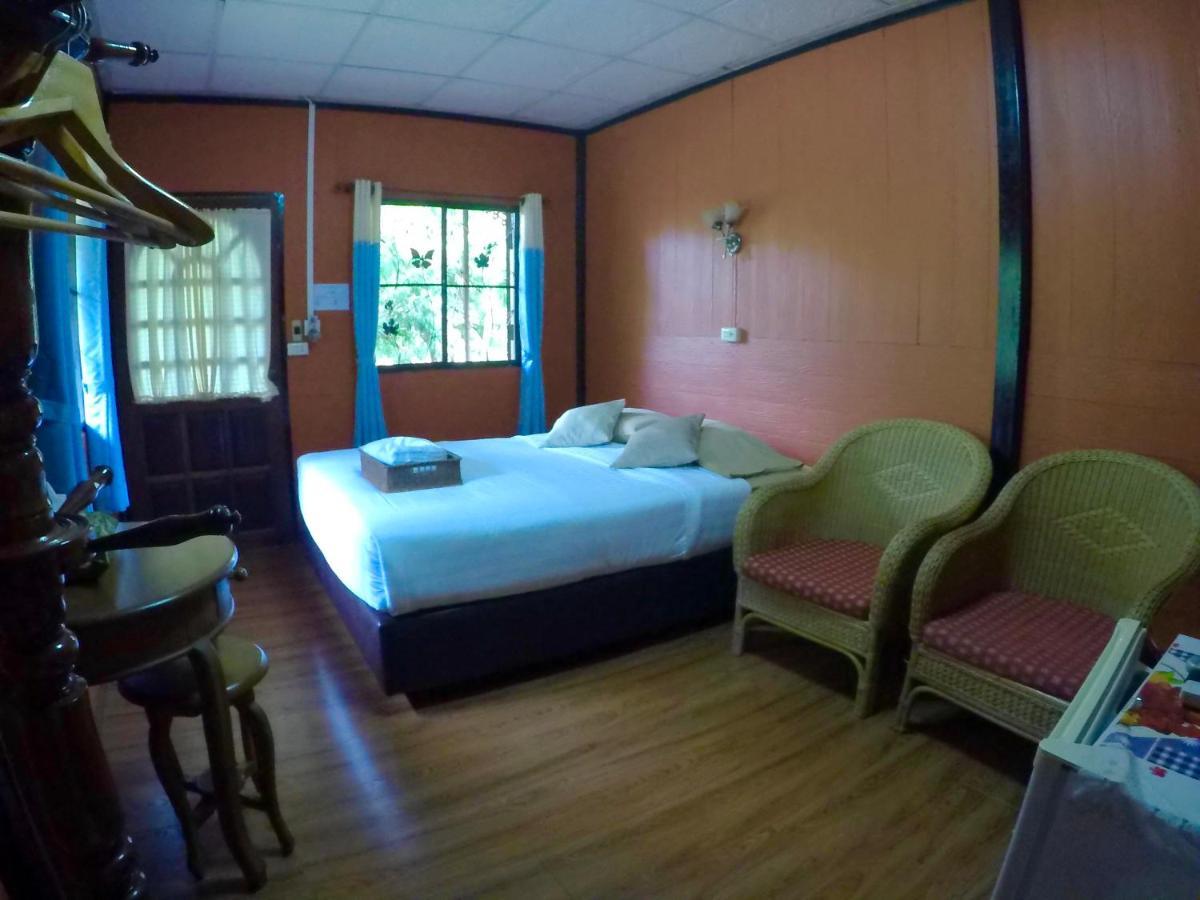 Chiangsan Goldenland Resort Chiang Saen Bagian luar foto