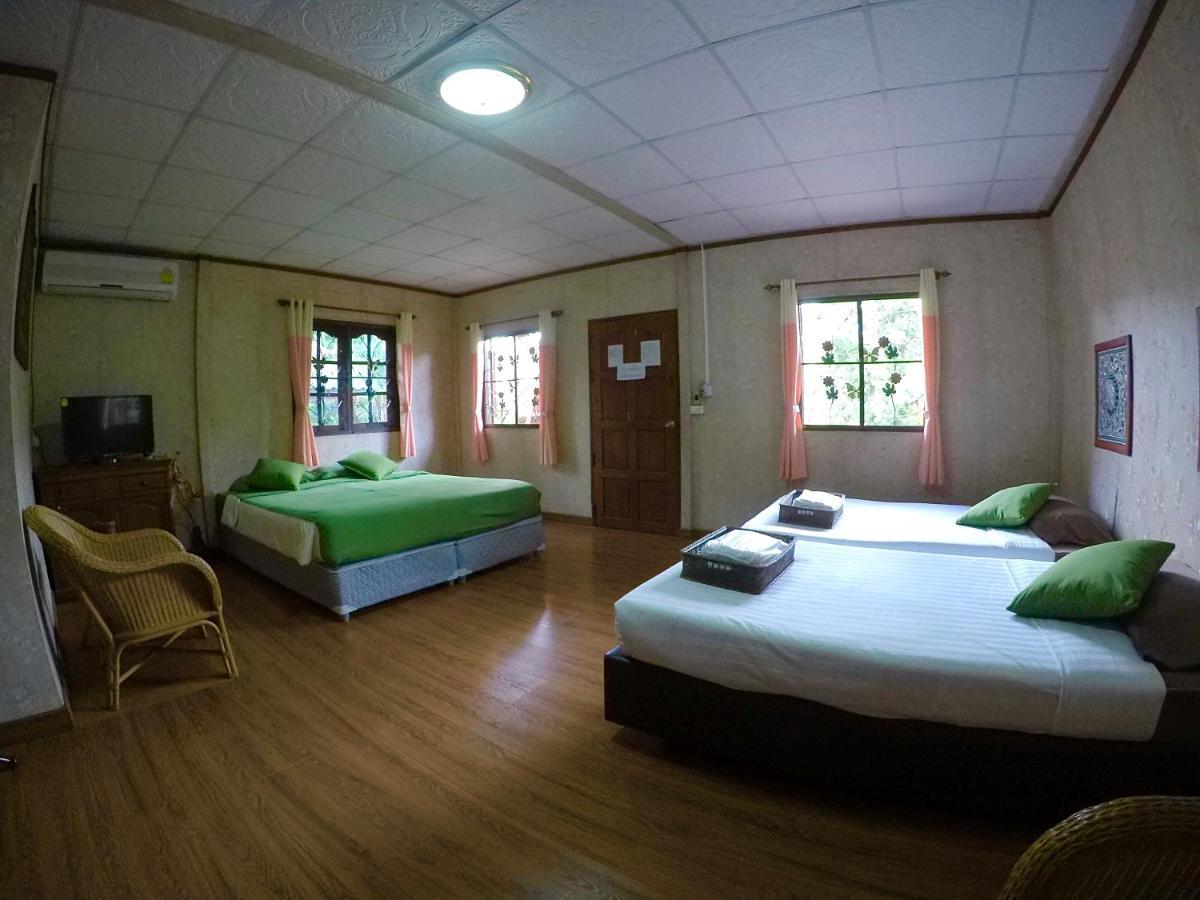Chiangsan Goldenland Resort Chiang Saen Bagian luar foto