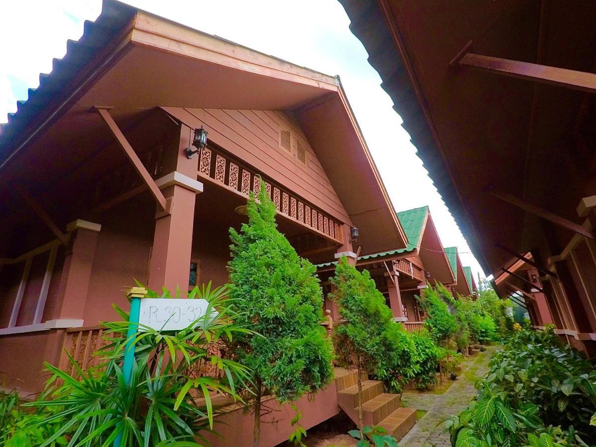 Chiangsan Goldenland Resort Chiang Saen Bagian luar foto