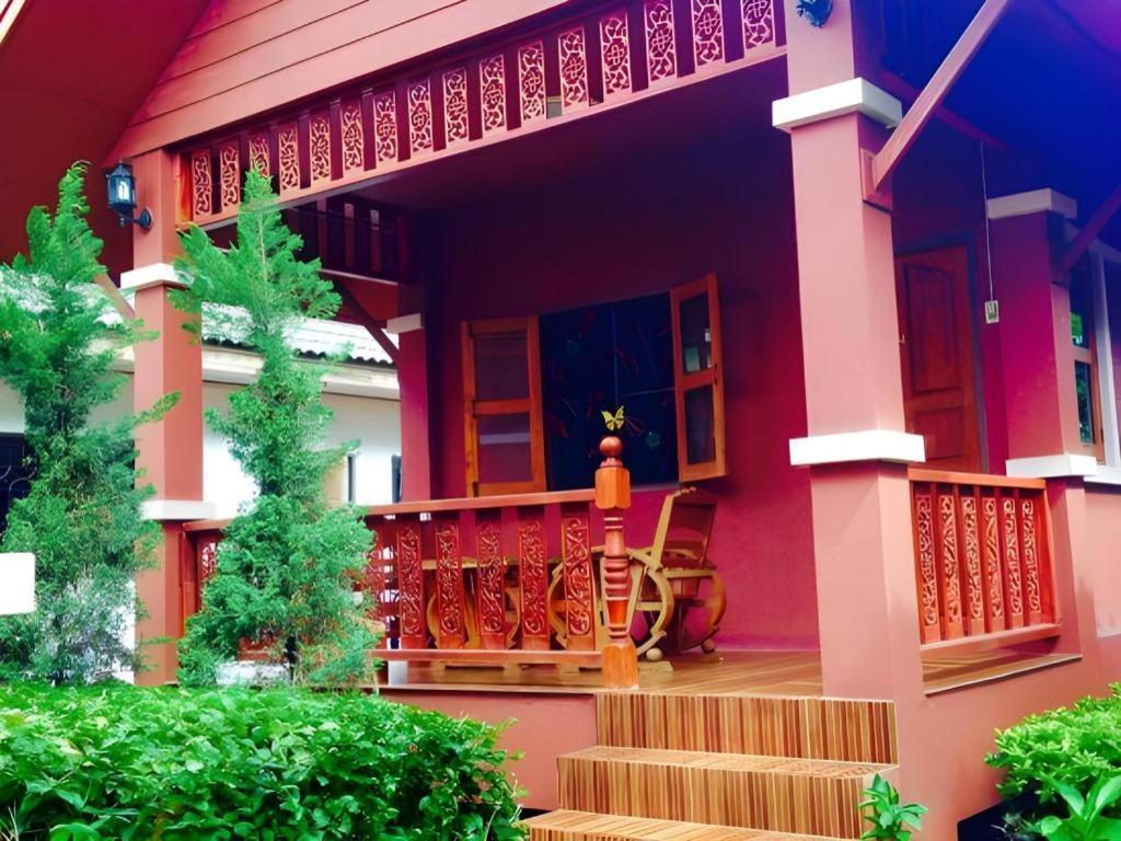 Chiangsan Goldenland Resort Chiang Saen Bagian luar foto