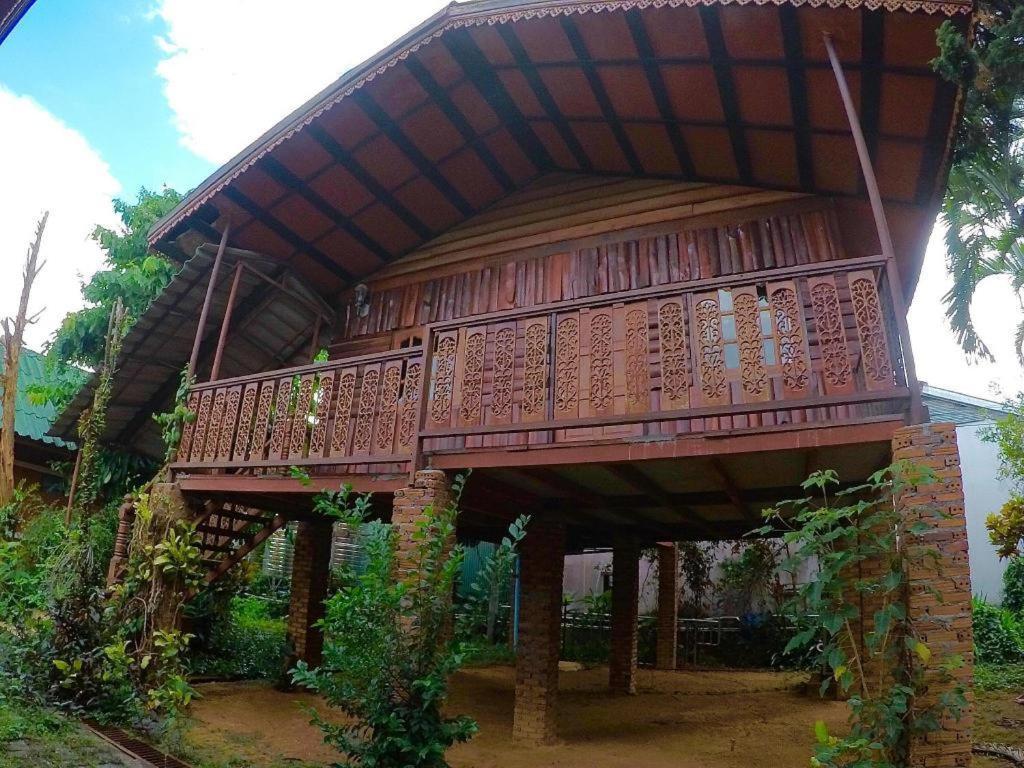 Chiangsan Goldenland Resort Chiang Saen Bagian luar foto