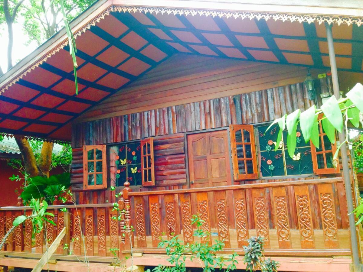 Chiangsan Goldenland Resort Chiang Saen Bagian luar foto
